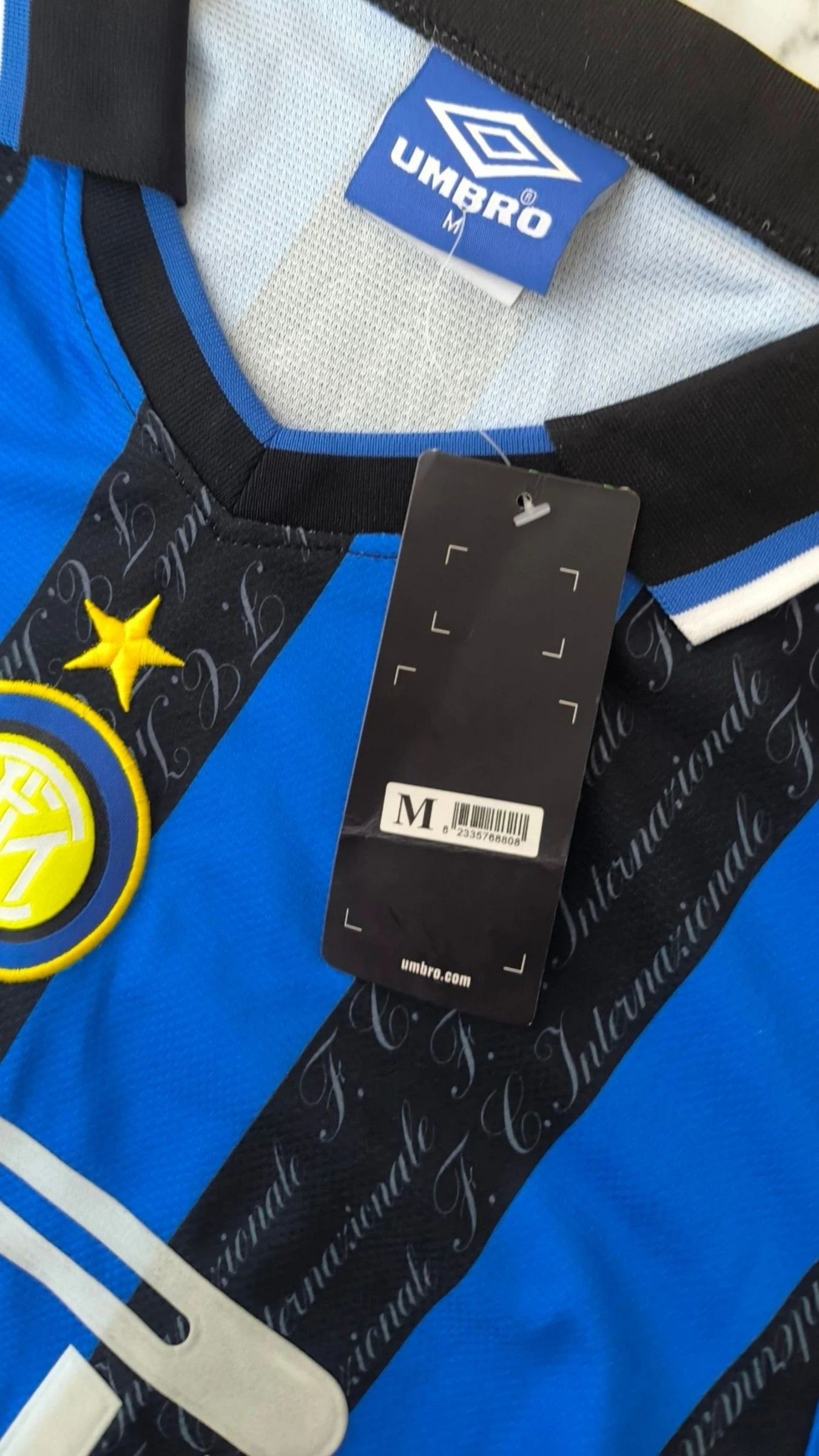 Camiseta Inter de Milão Retro Ronaldo #10 — Tamanho M – photo 3